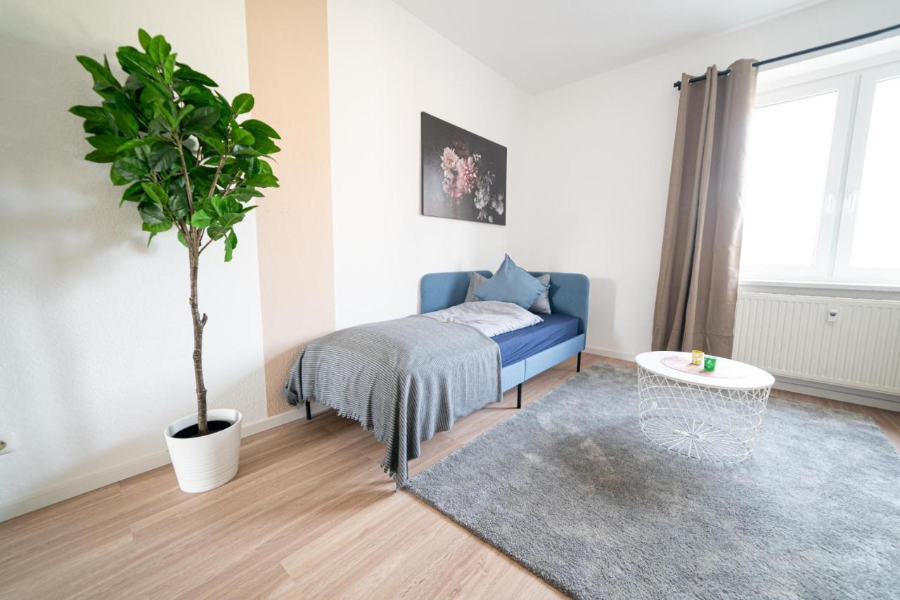 Fullhouse - Zwickau - R85 Apartments - Parking - 3 Beds - Nespresso Exterior photo